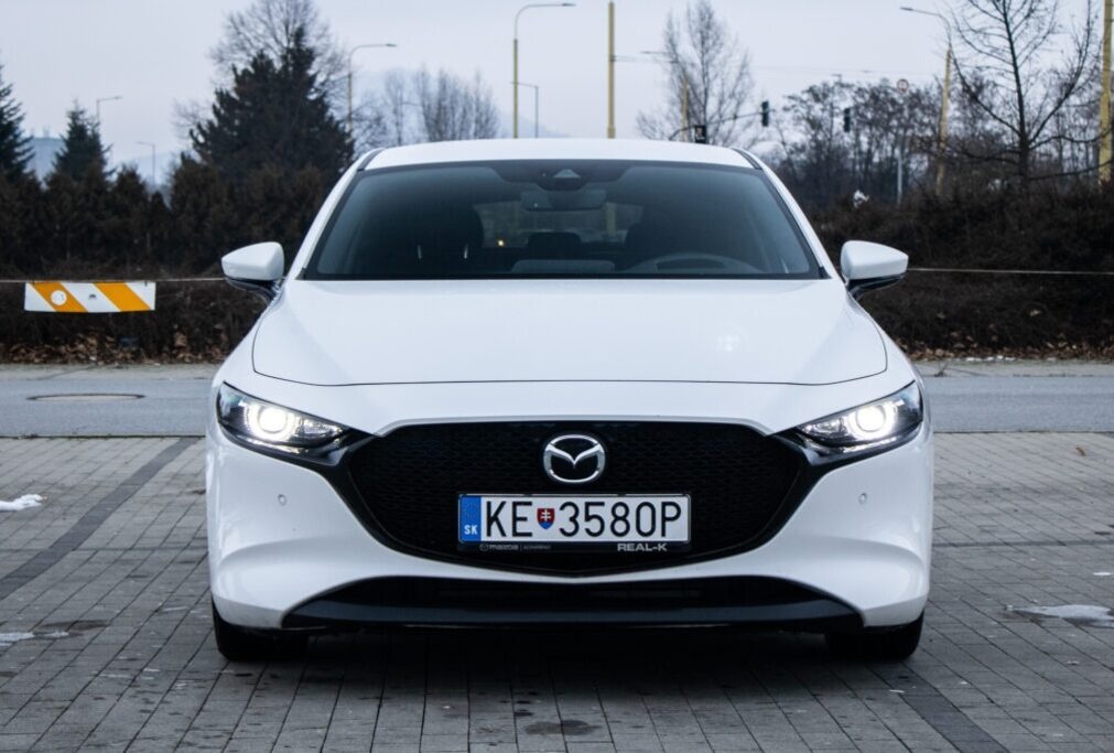 Mazda 3 90kW (2020). - 2