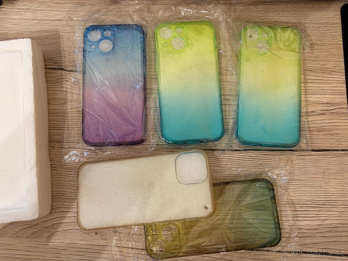 Prodám ochranné skla a kryty na iPhone 13 mini - 2