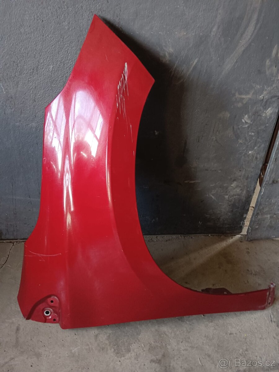 Peugeot blatníky 2008 - 2