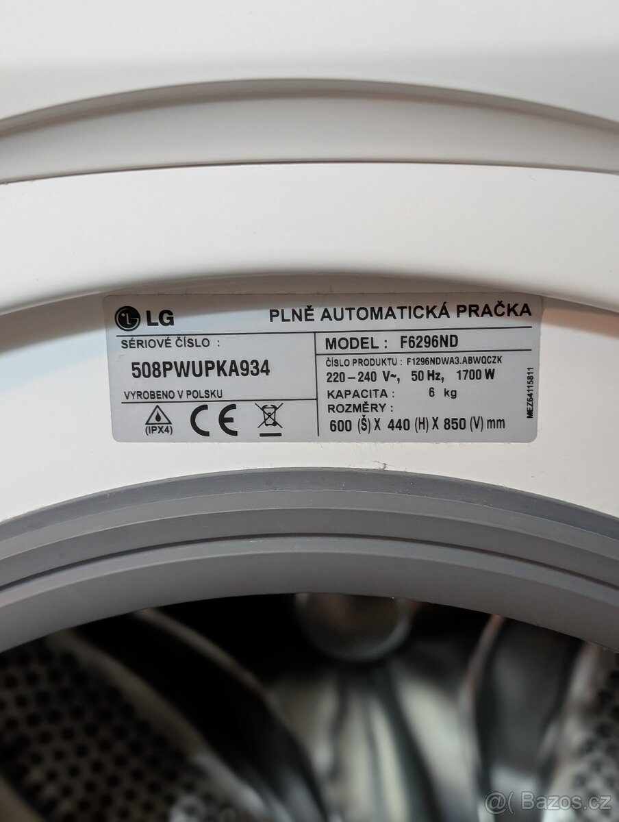 Úzká pračka s předním plněním LG - 2