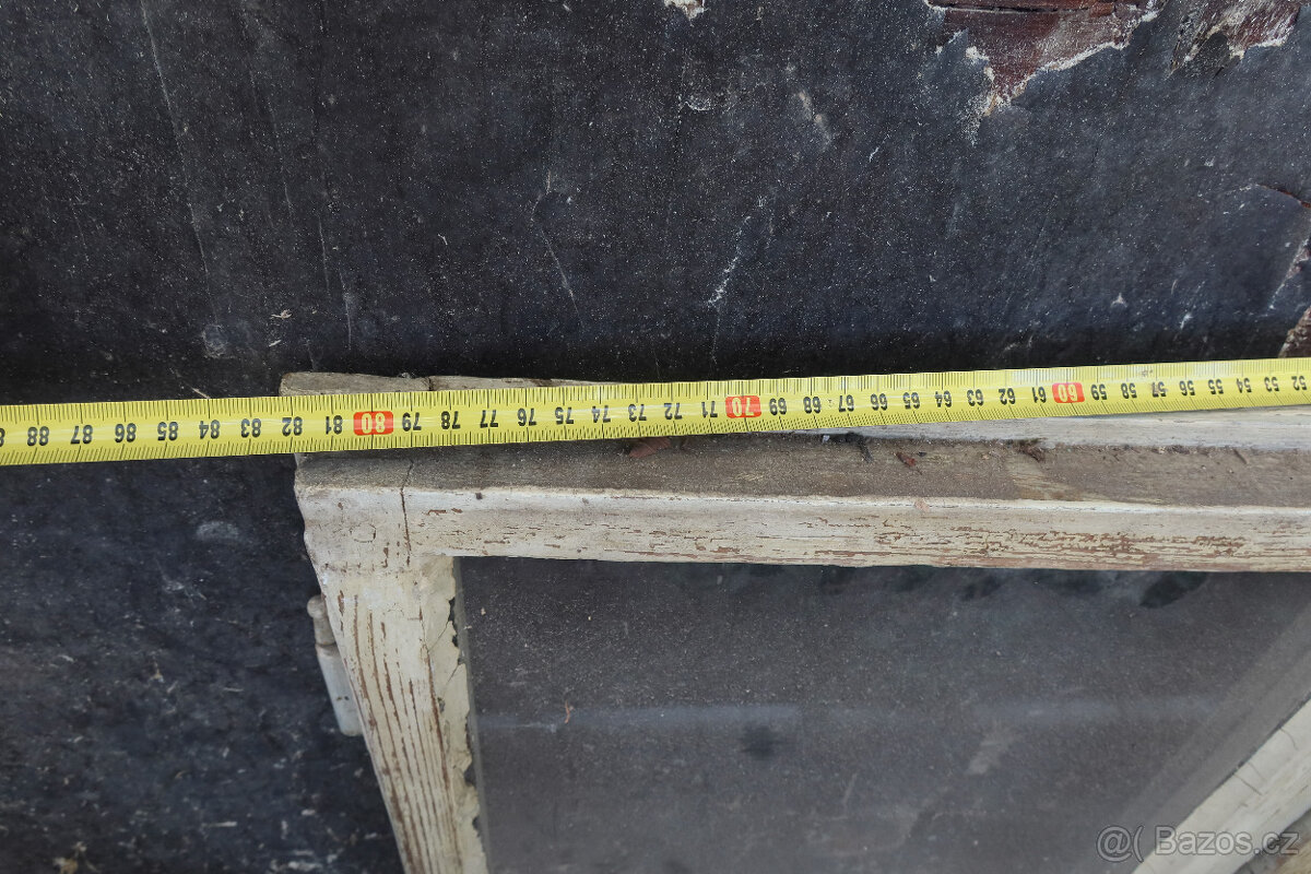 stará vyřezávaná okna - 2