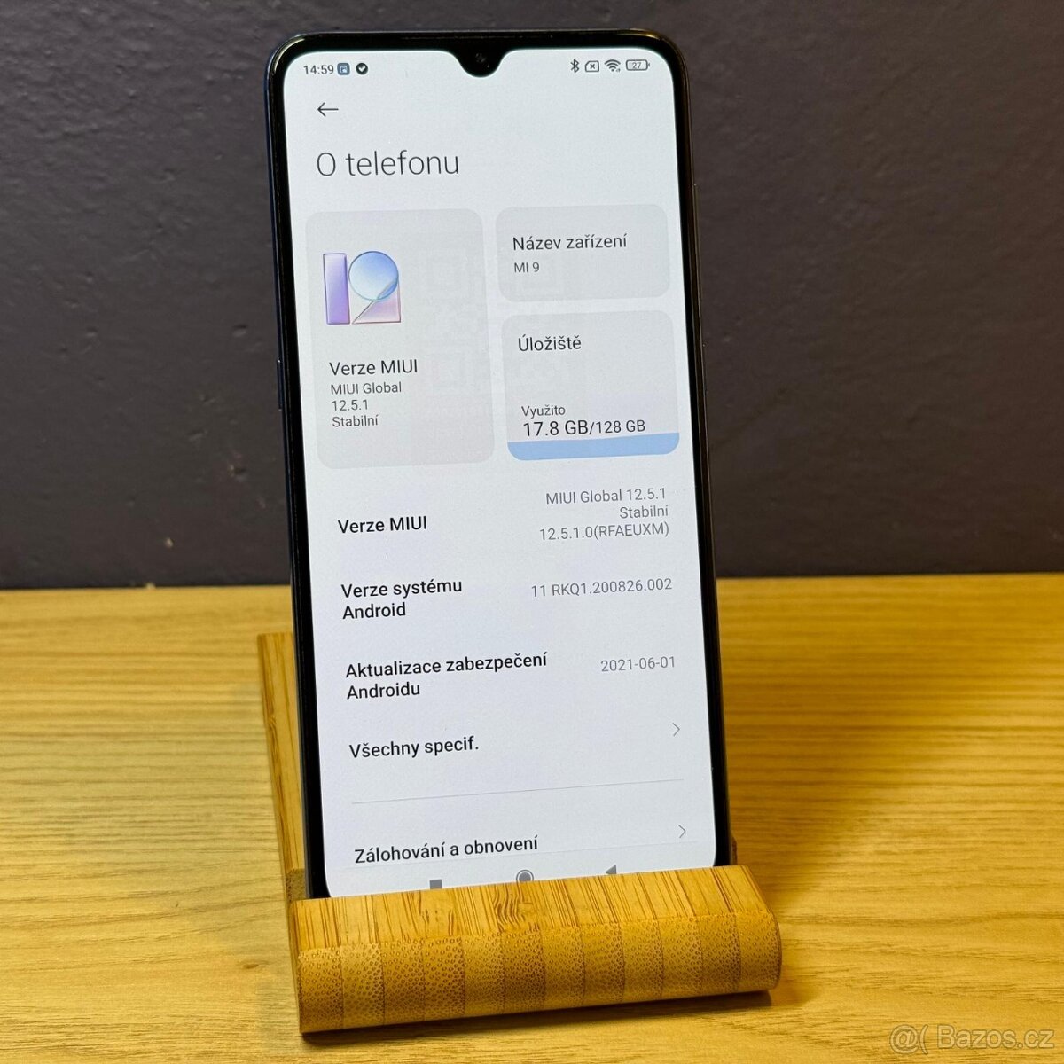 Xiaomi Mi 9 modrá supr kousek - 2