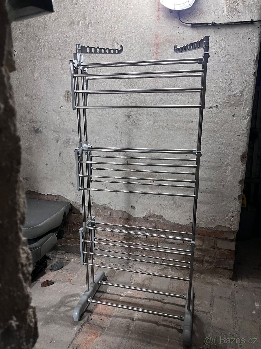 Sušák na prádlo - 2