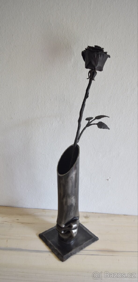 Kovaná květina , kovaná lilie, kovaná růže atd. - 2