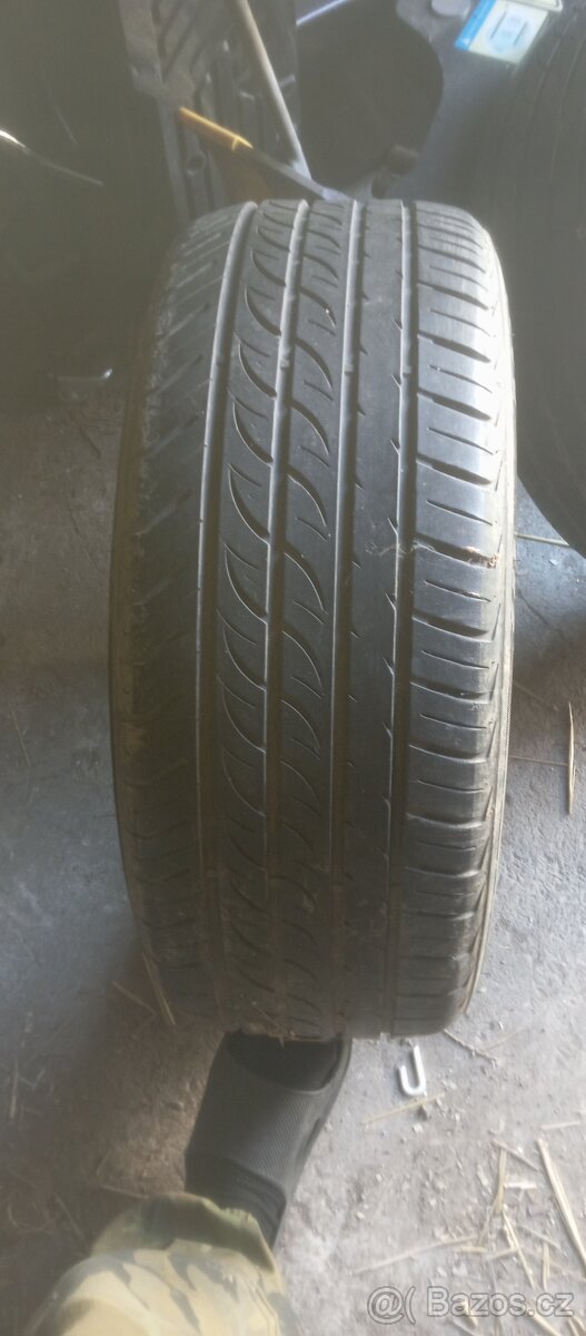 Autogrip 215/55 16 zr 97W - 2