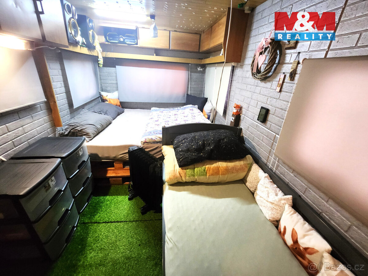 Prodej, karavan s dřevěnou přístavbou, Hradec u Kadaně - 2