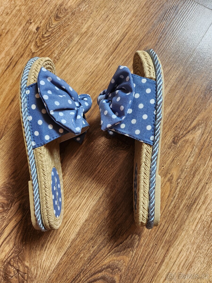 Dámské pantofle - 2