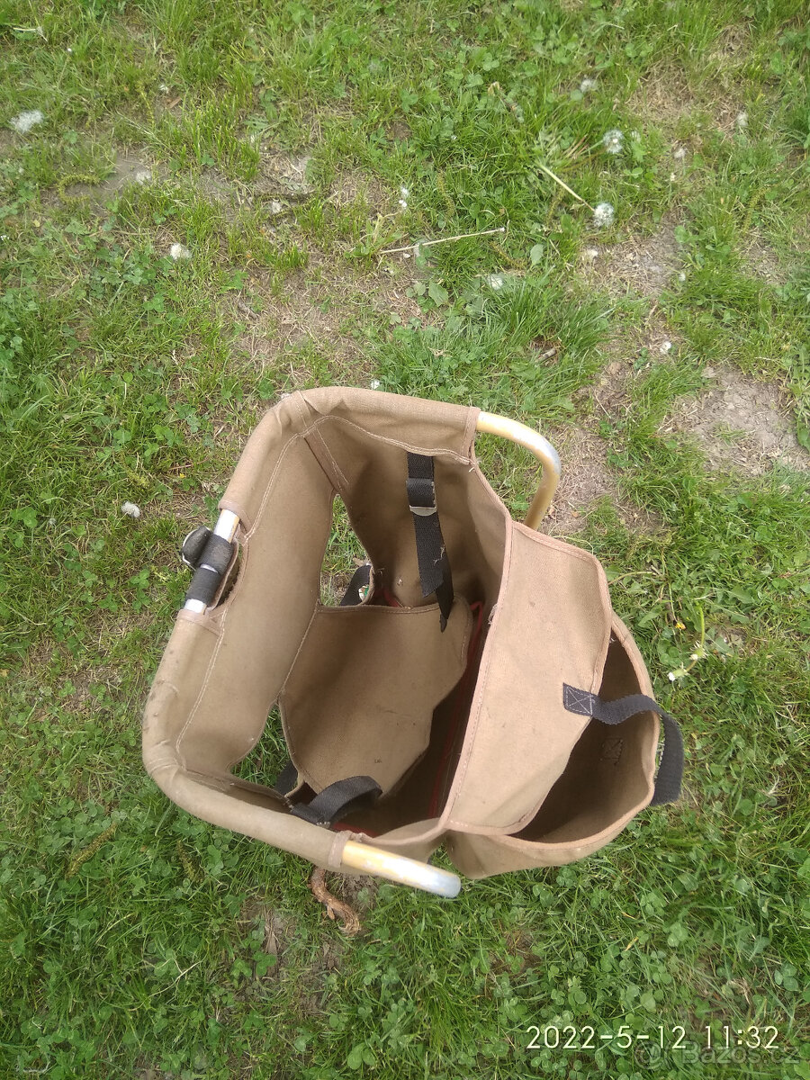 nosítko na záda retro - 2