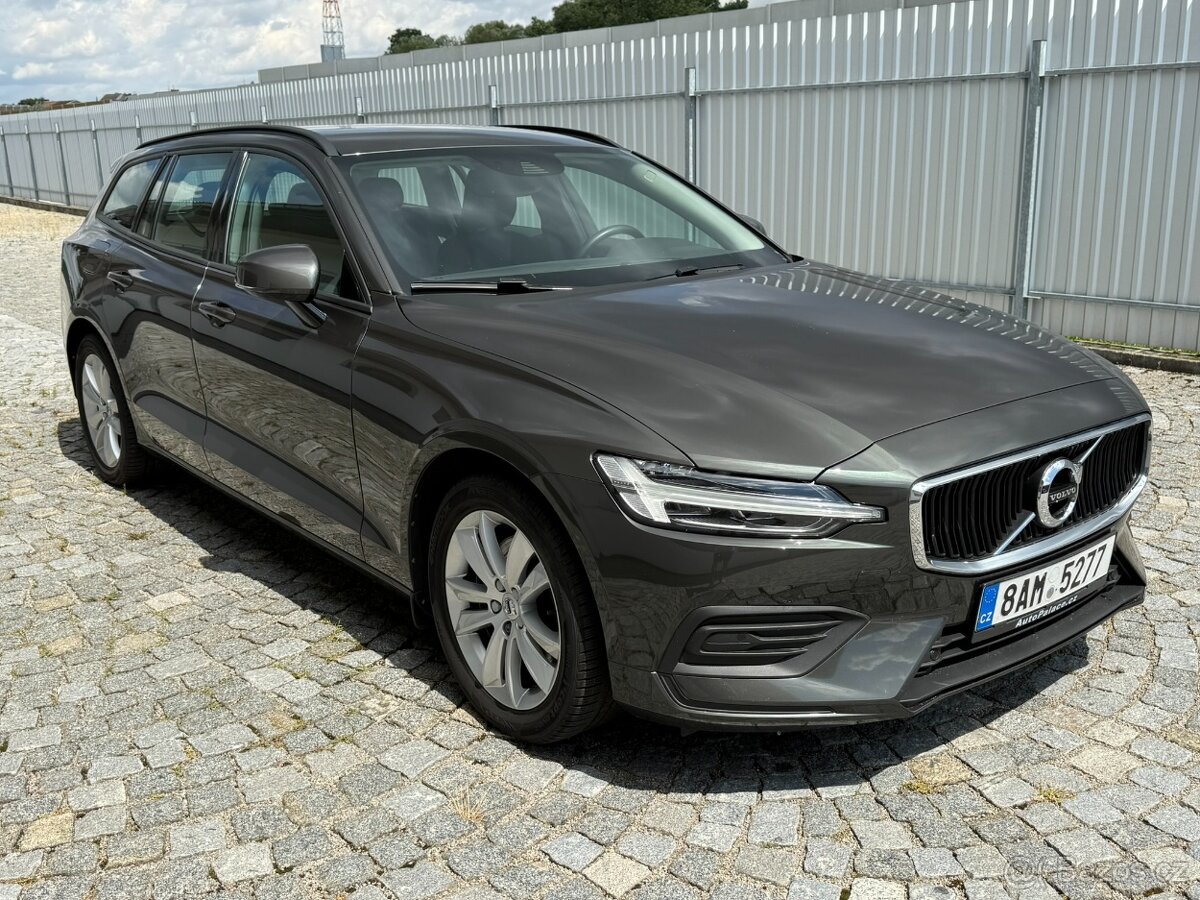 Volvo V60 B4 145 kW Momentum 2021 | 96400 km | ČR | 1.maj - 2
