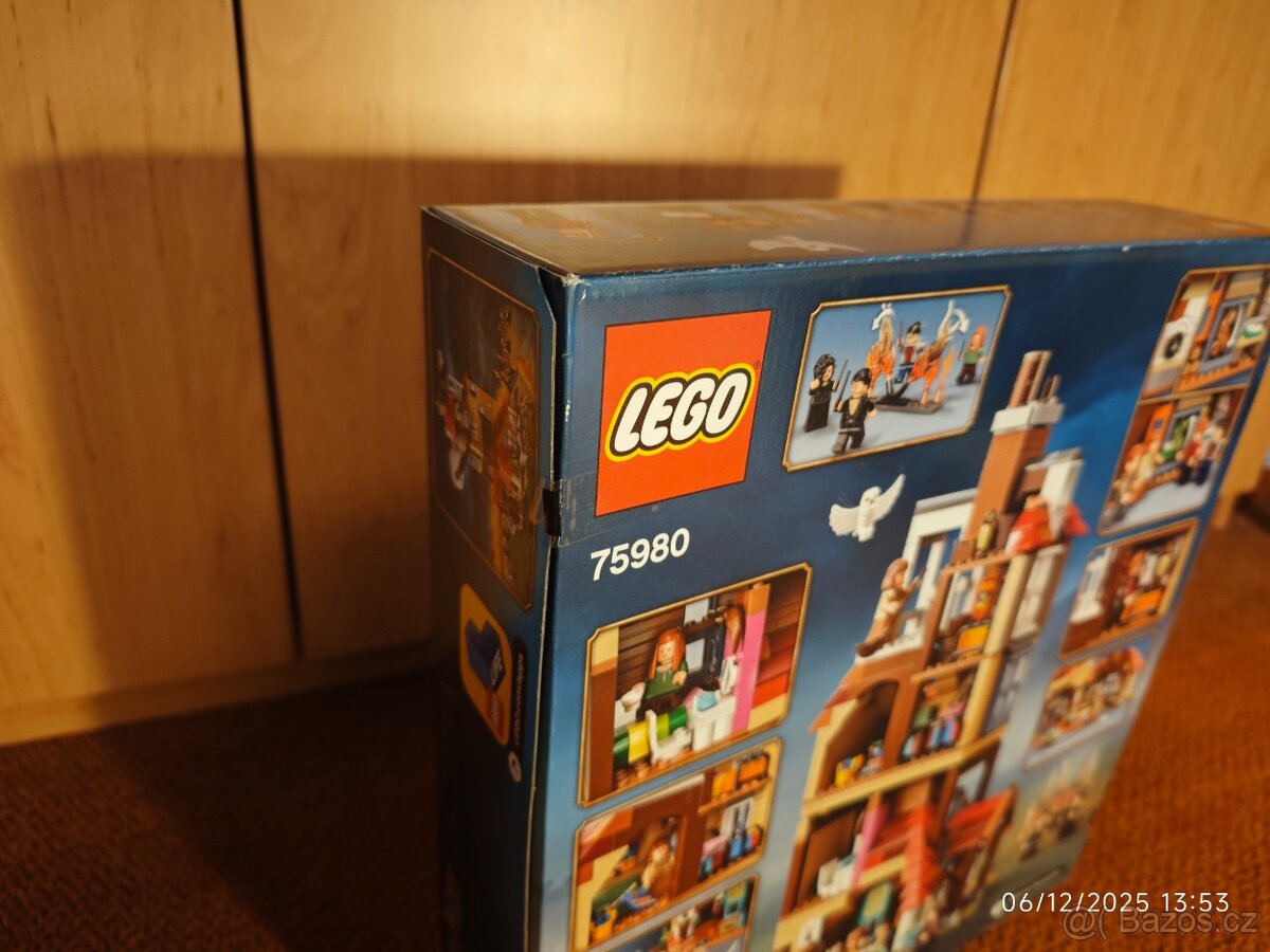 LEGO® Harry Potter™ 75980 Útok na Doupě - 2