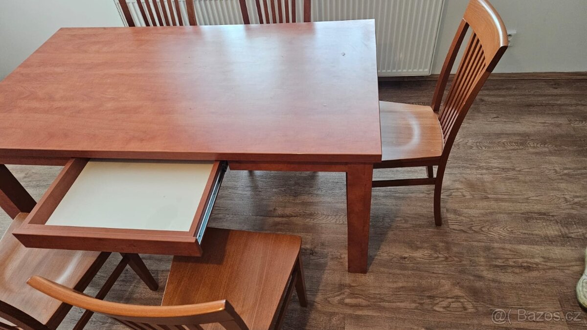 Jídelní stůl a židle - 2