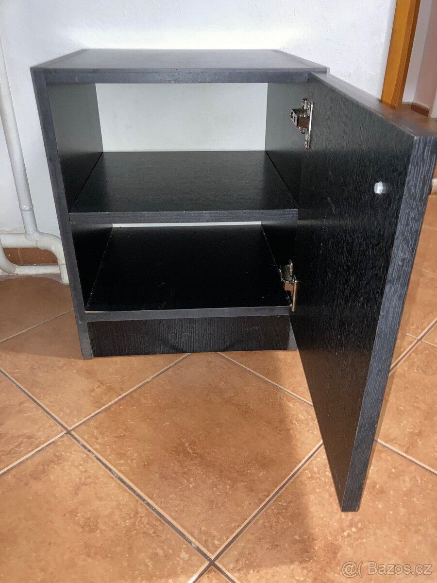 Skříňka - 2