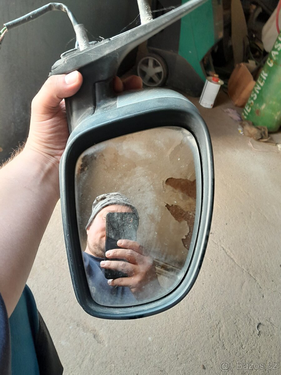 Zrcatko Octavia Tour - 2