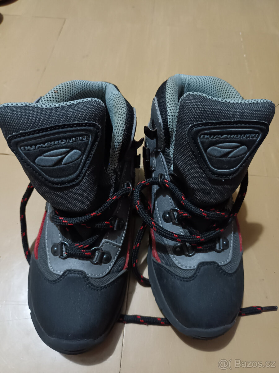 Trekové boty vel. 31 - 2