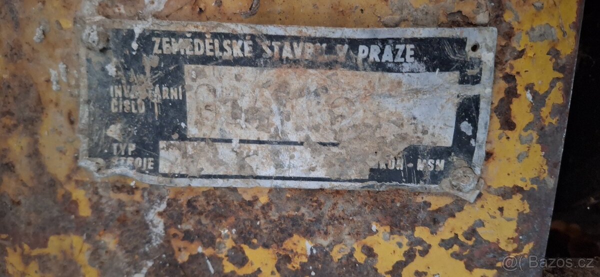 Vrátek stavebni - 2