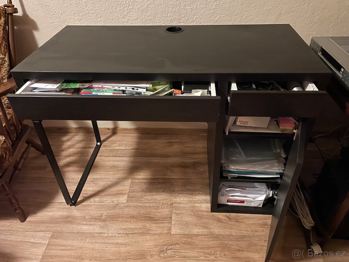 Psací stůl, stůl k PC - 2