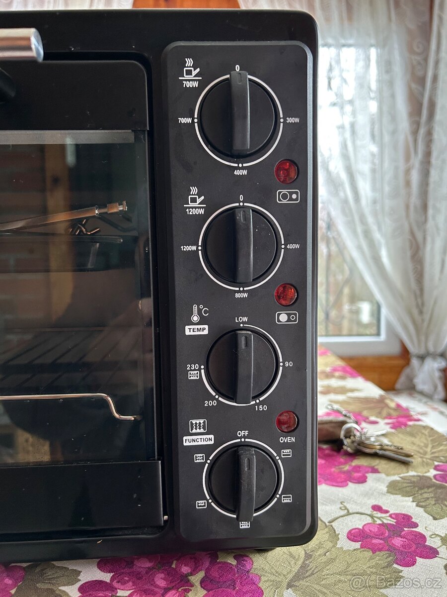 Dvouplotýnka s troubou - 2