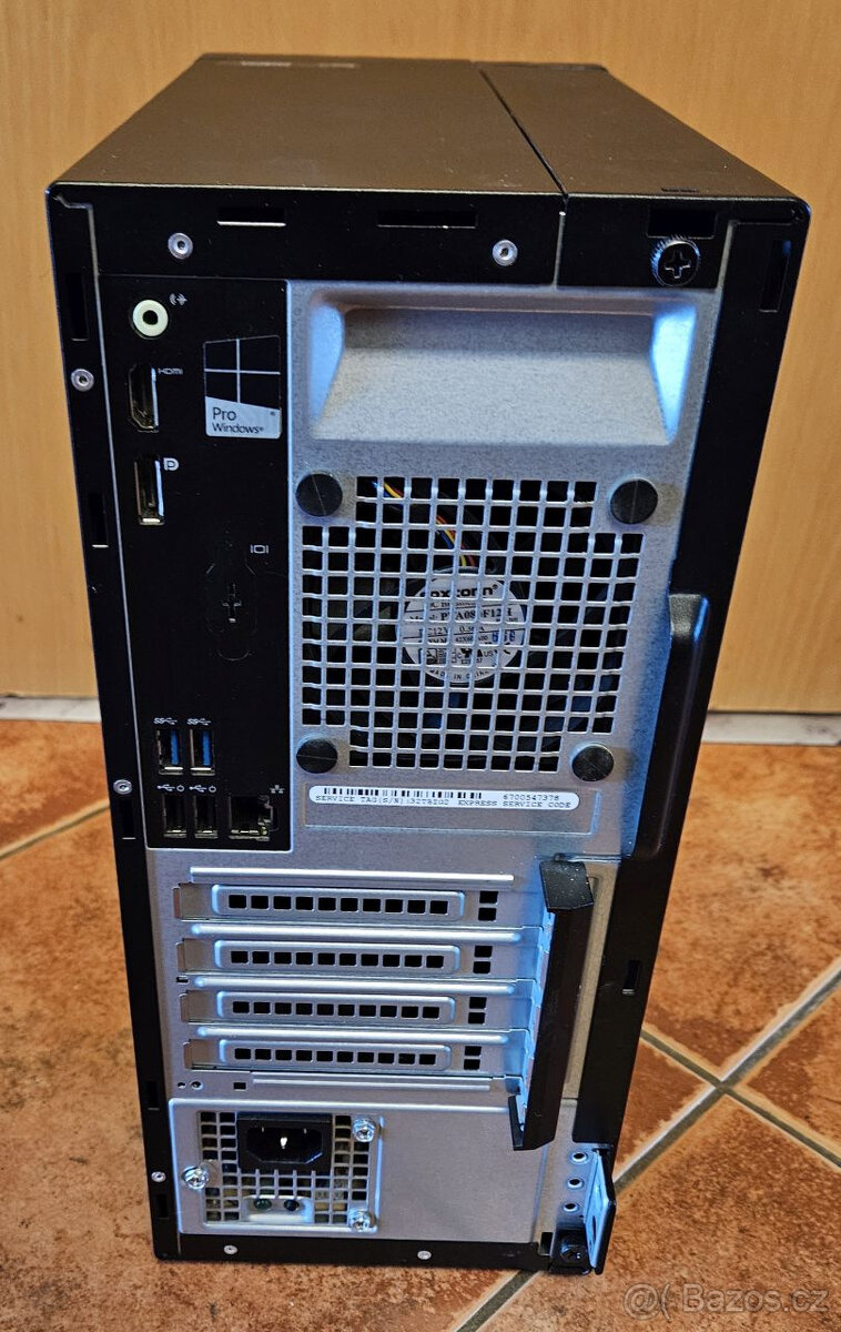 Prodám PC DELL OptiPlex 3046 - 2