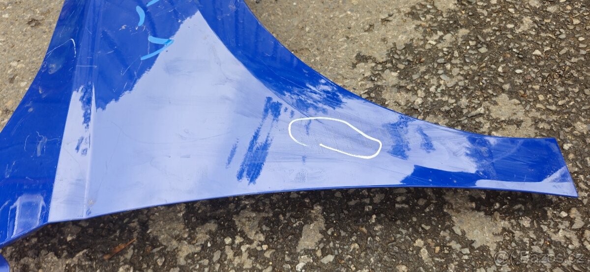 Pravy predni blatnik fabia 3 - 2