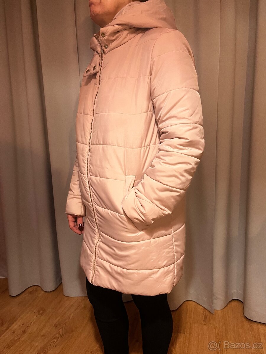 Světle růžový zimní kabát - 2