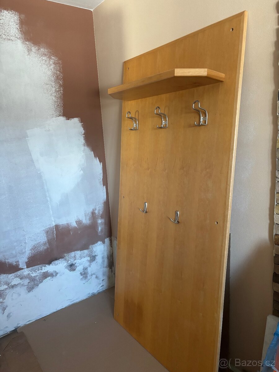 Předsíňová stěna/stěna do předsíně - 2