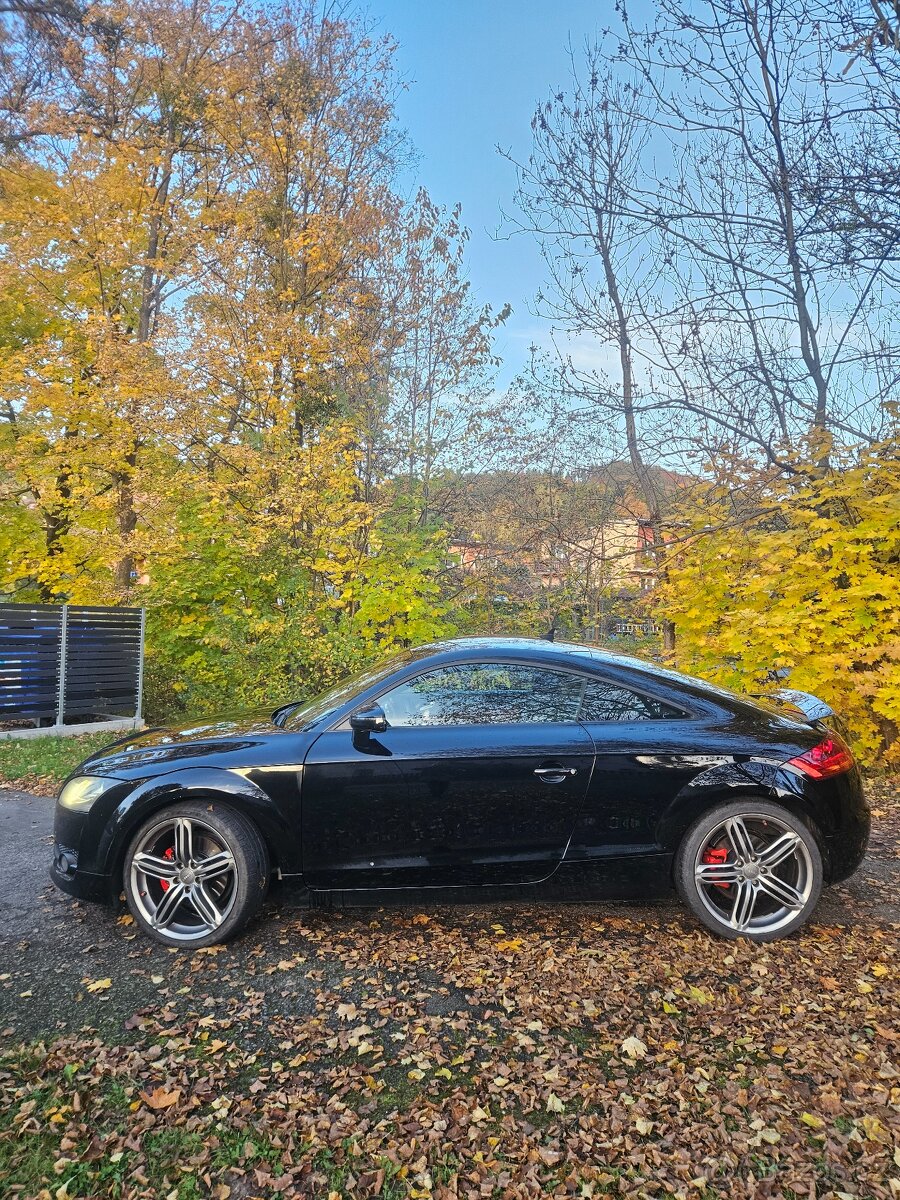 Audi TT 2.0 TFSI 147kW EXCLUSIVE - 2