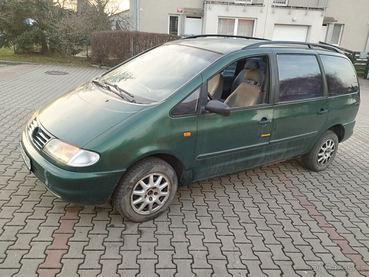 VW Sharan 1,9 TDI - 2