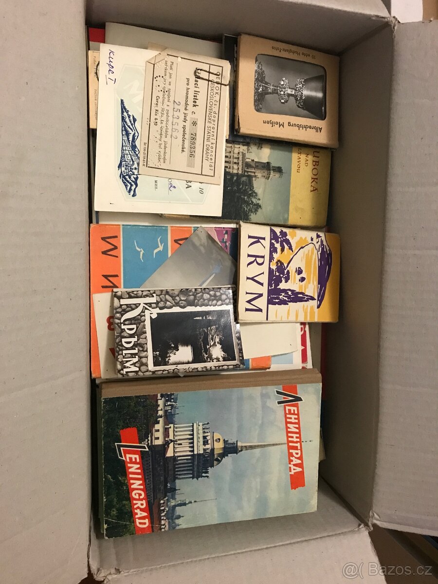 Mapy, cestovní materiál - 2