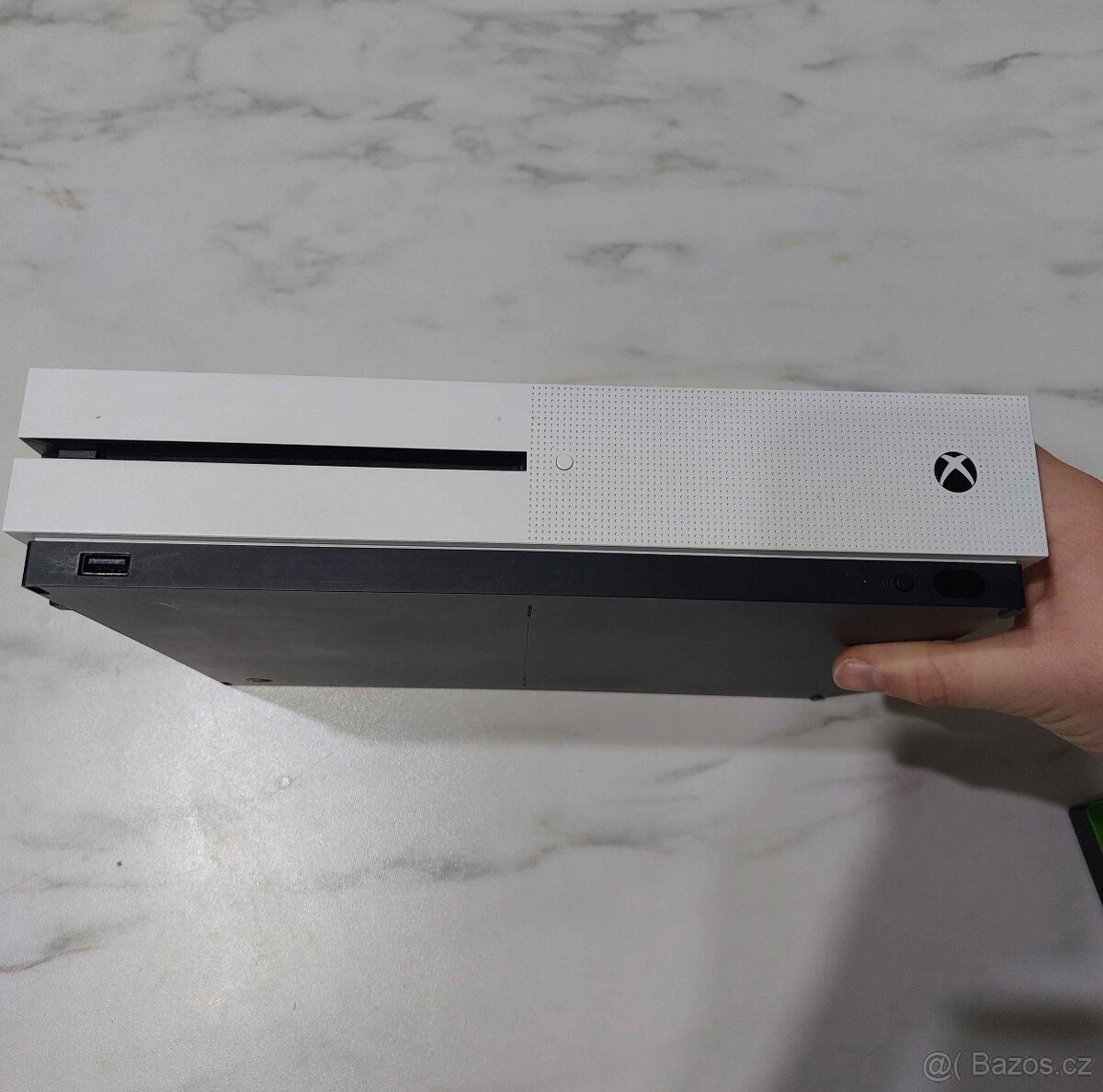 Xbox One S - 2