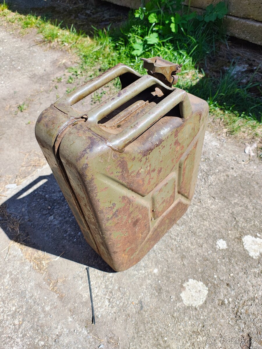 Kanystr ČSLA - 2