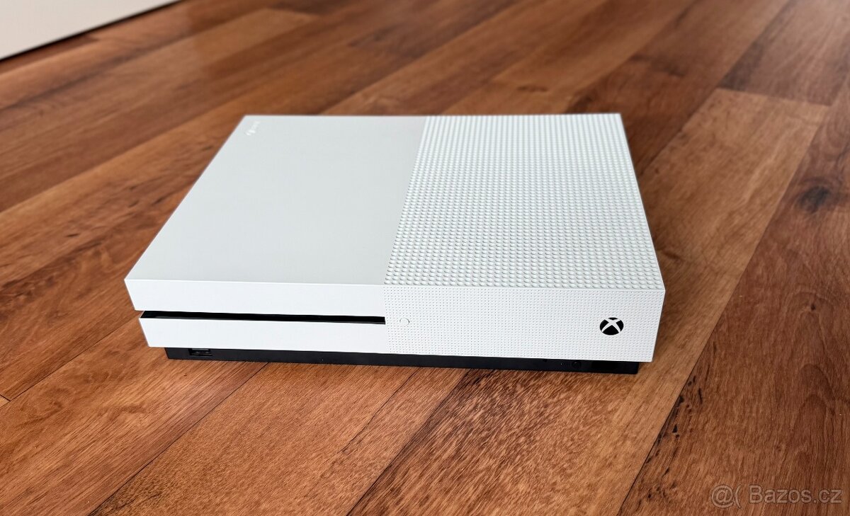 Xbox One S 500GB - 2