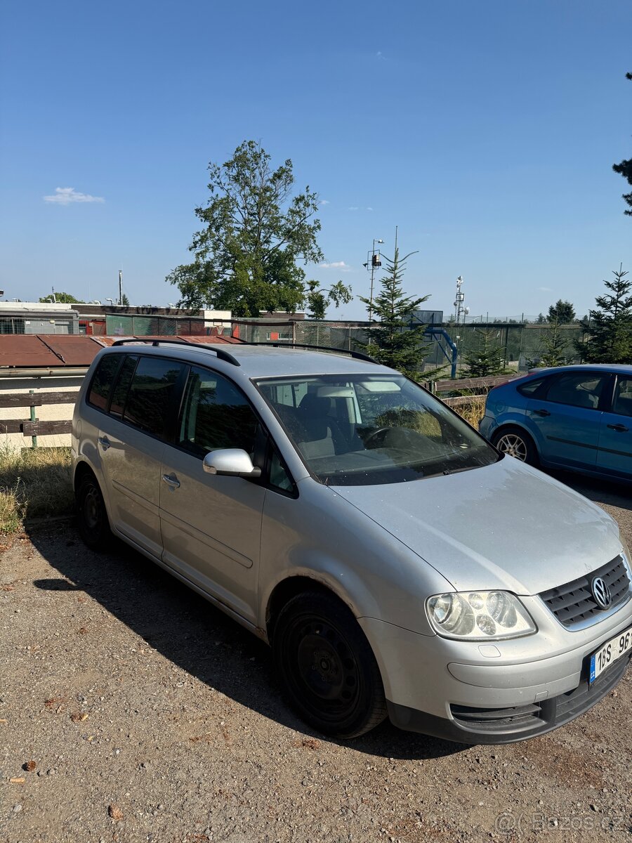 VW TOURAN - 2