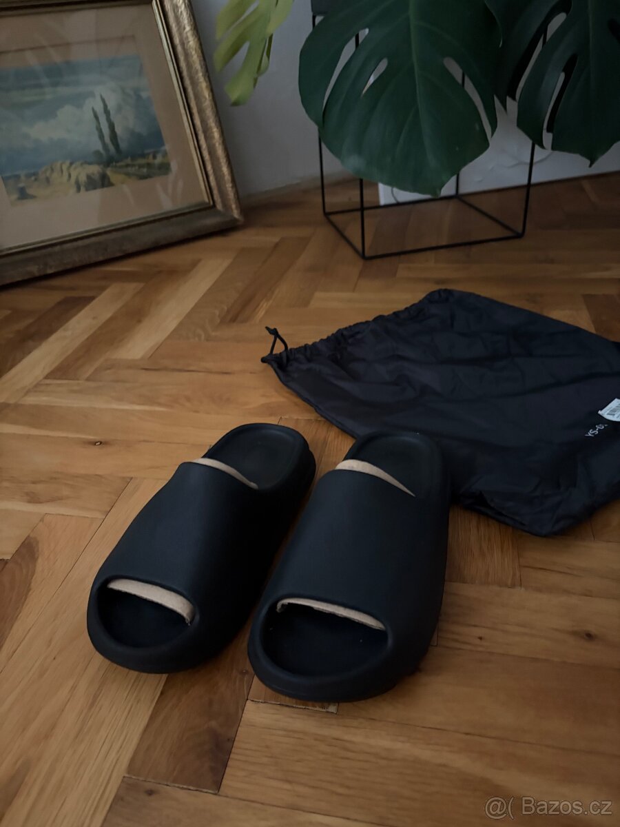 Yeezy slides YS-01 - vel 6 - 2
