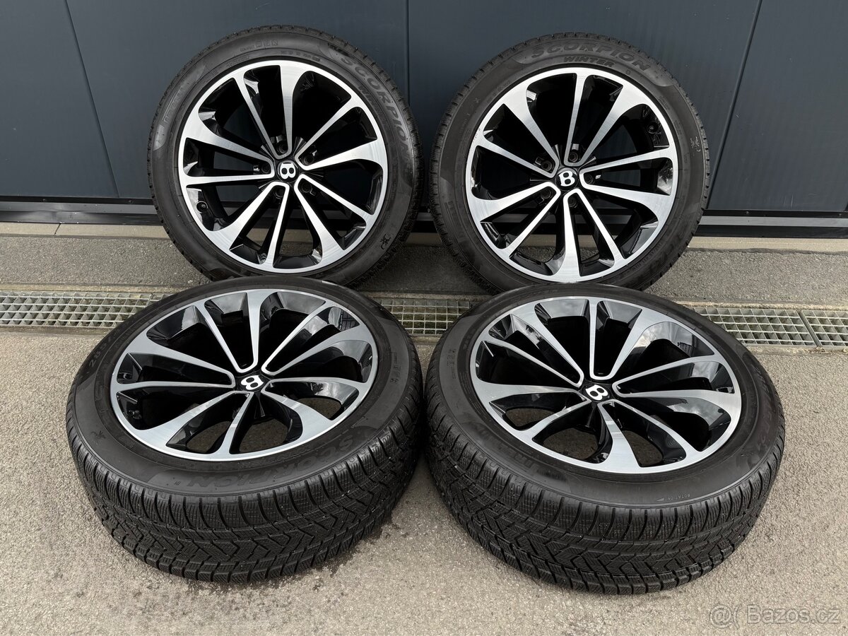 Bentley Bentayga kola - 2