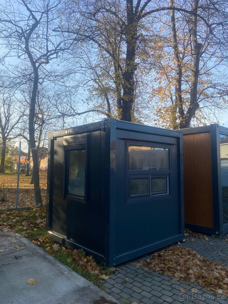 Prodejní stánek PMP-K o rozměru 2,4 x 2,4 m - 2