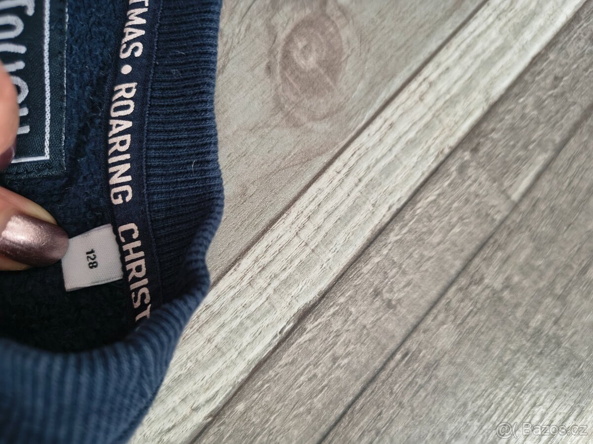 Vánoční tričko a mikina C&A, velikost 128 - 2