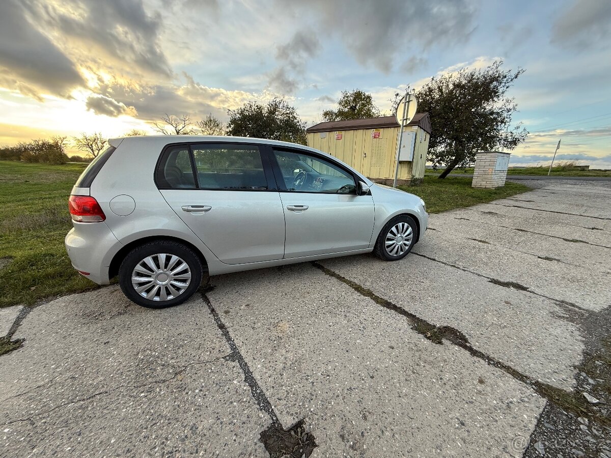 Prodám Volkswagen Golf 1.4tsi 90kw - 2