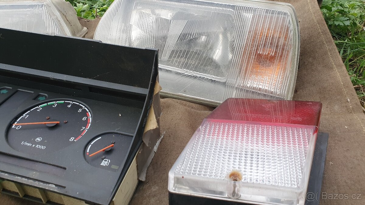 Světla Škoda Favorit / Forman - 2