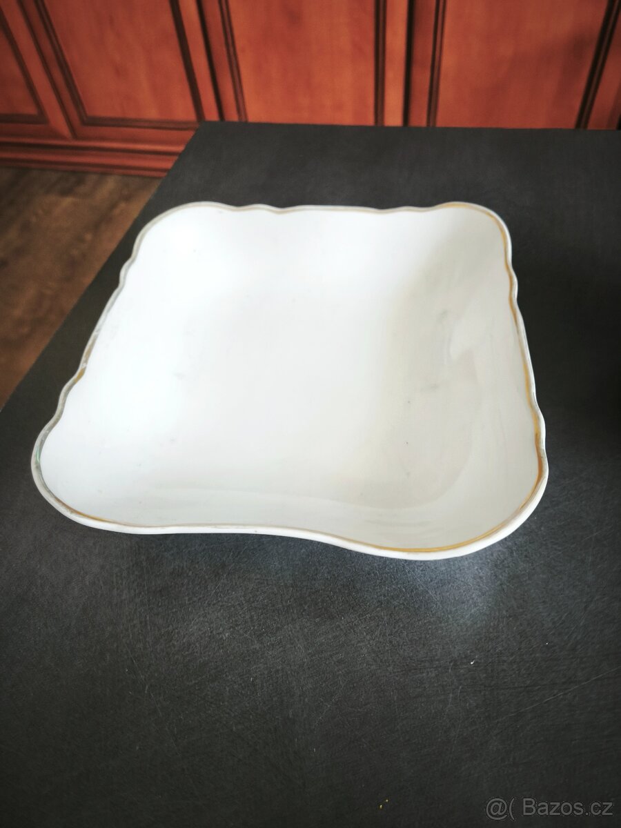 Staré porcelánové misky. - 2