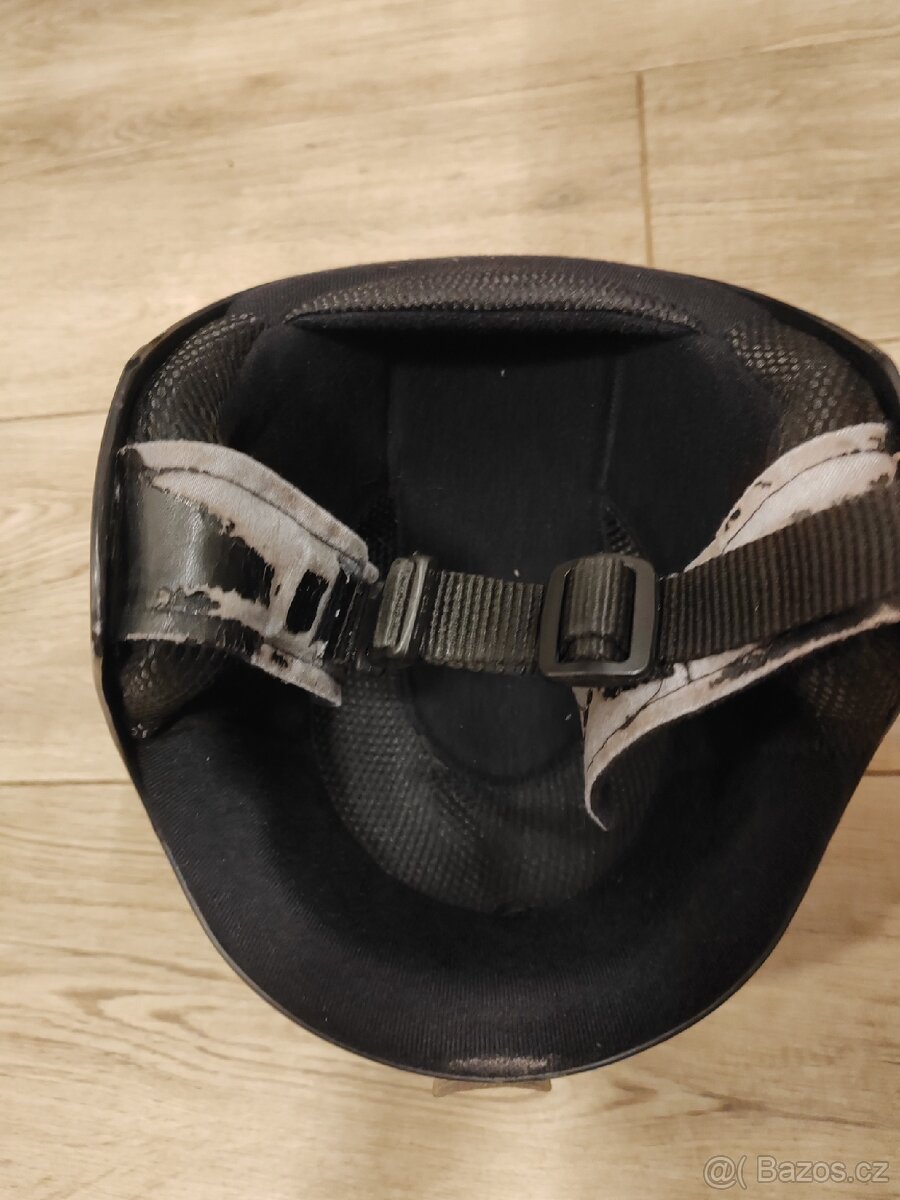 Damska lyžařska helma - 2