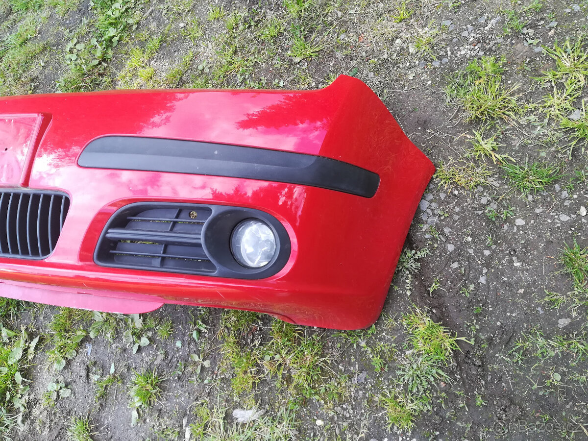 Nárazník přední na Škoda Fabia I facelift červená 8151 - 2