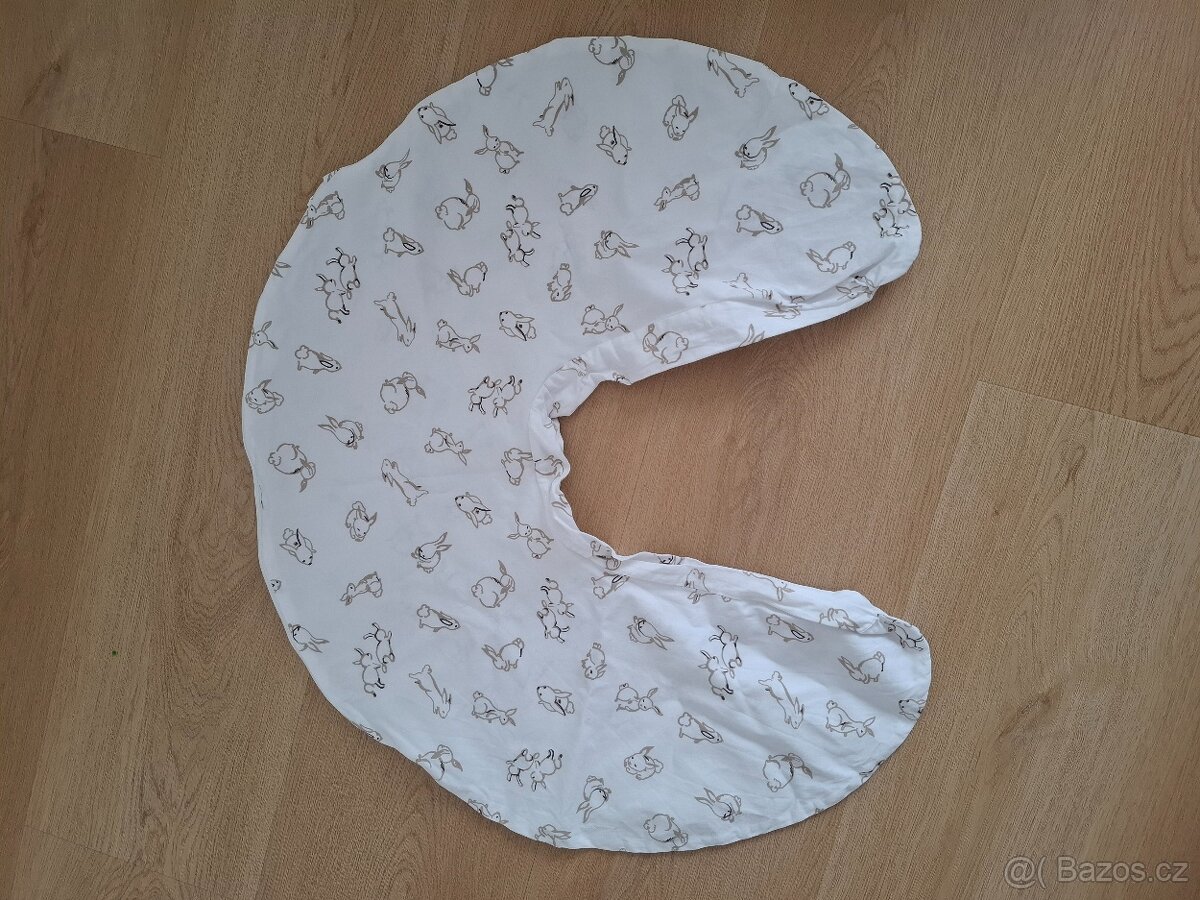 IKEA kojící polštář - 2