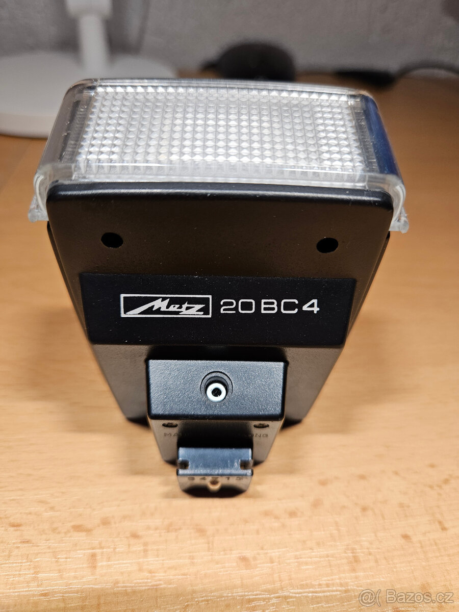 Blesk Metz 20BC4 - 2
