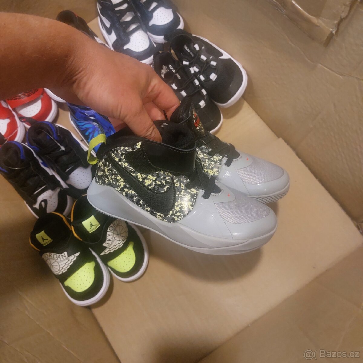 Vyprodej.Detske boty Nike original - 2