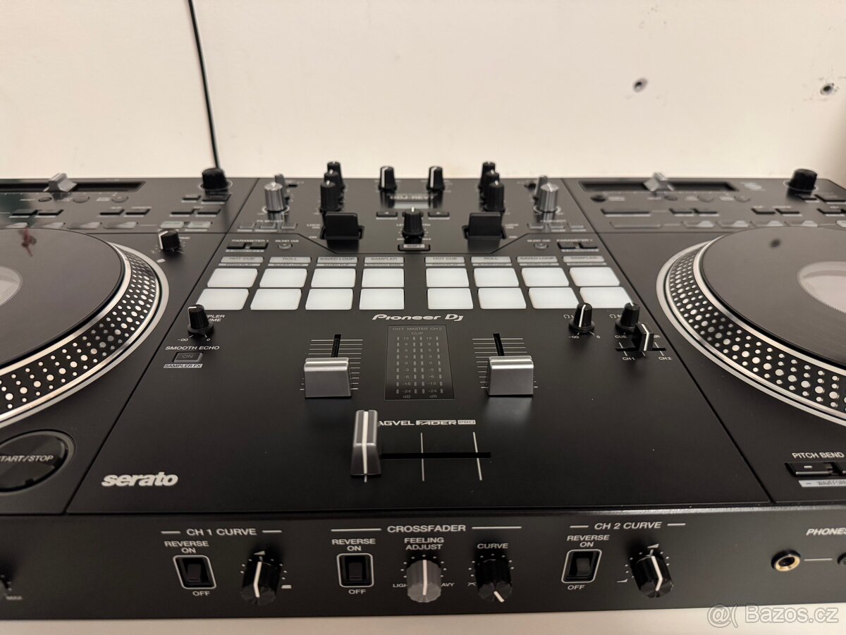 PIONEER DDJ REV 7 - 2