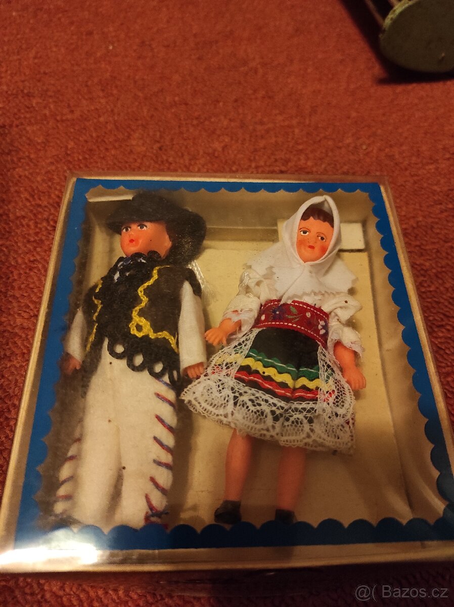 Panenky lidové kroje - 2