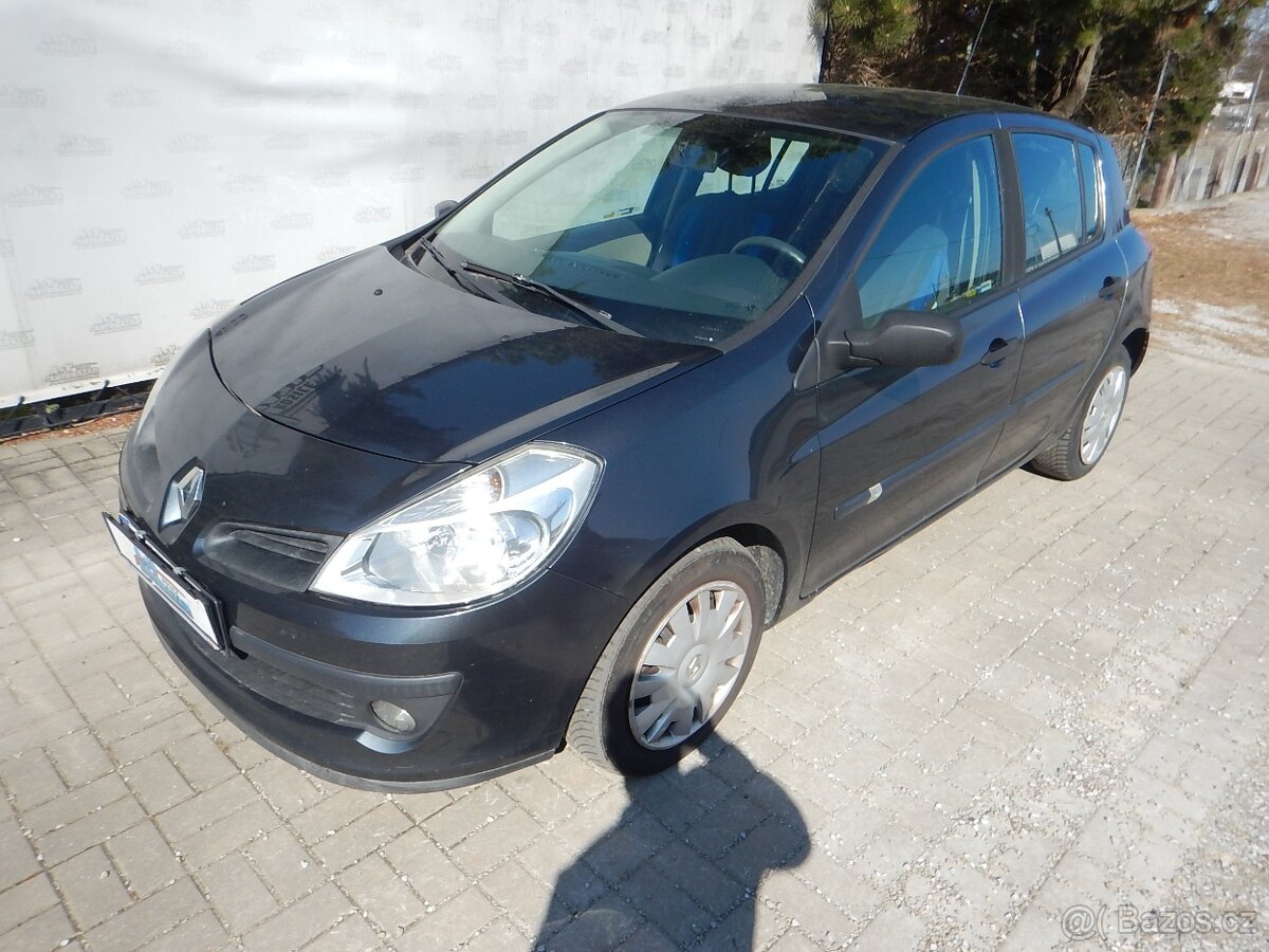 RENAULT Clio 1.4i, 72 kW, KLIMA - 2