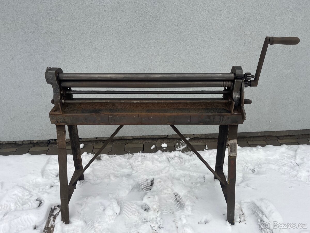 Ruční zakružovačka - 2