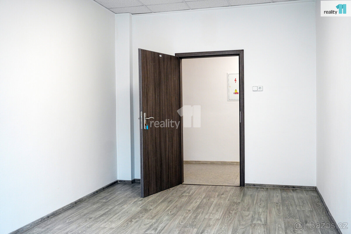 Pronájem kancelářských prostor 1.307 - 2