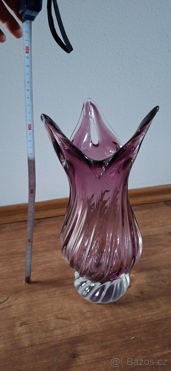 Skleněná vázička - 2